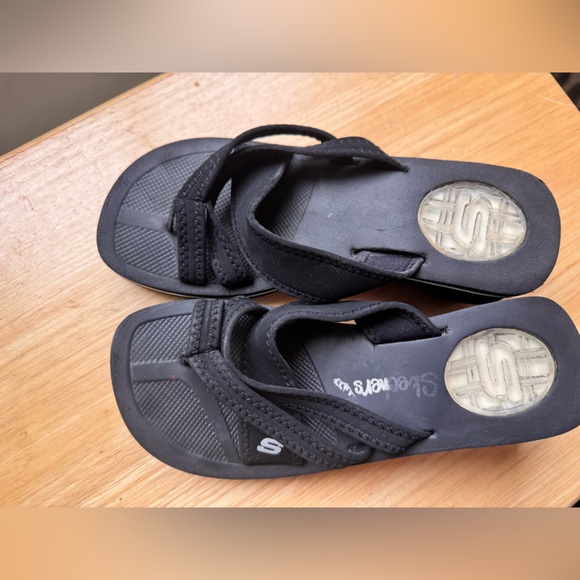 Y2K Skechers Sandals Womens Size 6.5 Cali
Cyclers Black Fabric Slip On Block - Picture 1 of 6